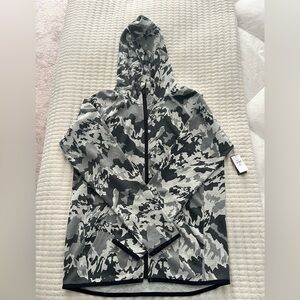 GAP Camouflage Zip-Up Hoodie